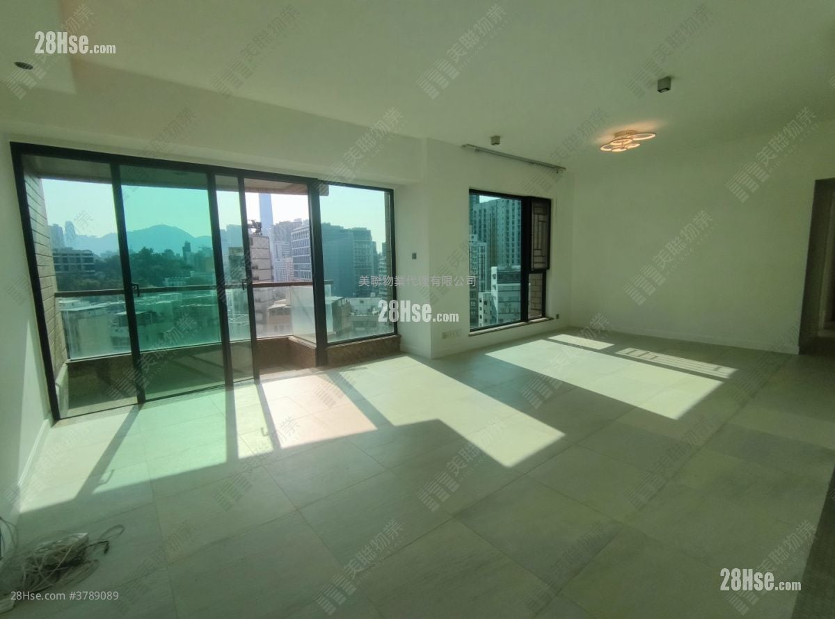No.1 Ho Man Tin Hill Sell 4 Bedrooms , 2 Bathrooms 1,298 ft²