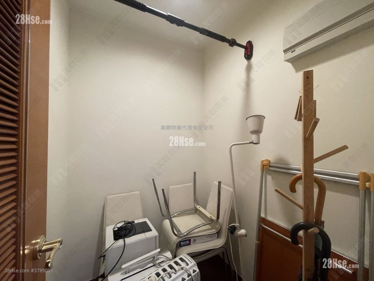 The Arch Rental 1 Bedroom , 1 Bathroom 420 ft²