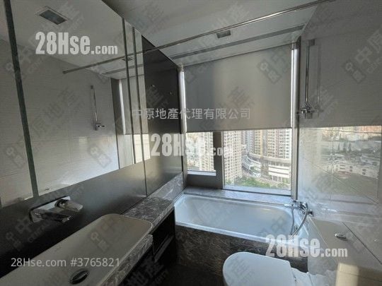 Ocean Pride Sell 3 Bedrooms , 2 Bathrooms 773 ft²