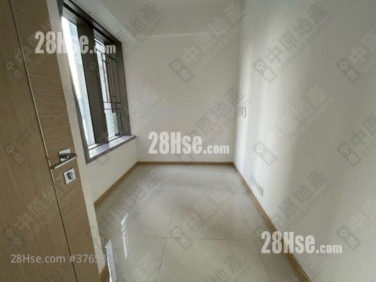 Ocean Pride Sell 3 Bedrooms , 2 Bathrooms 773 ft²