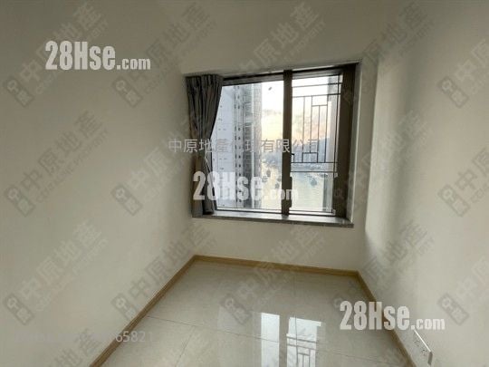 Ocean Pride Sell 3 Bedrooms , 2 Bathrooms 773 ft²