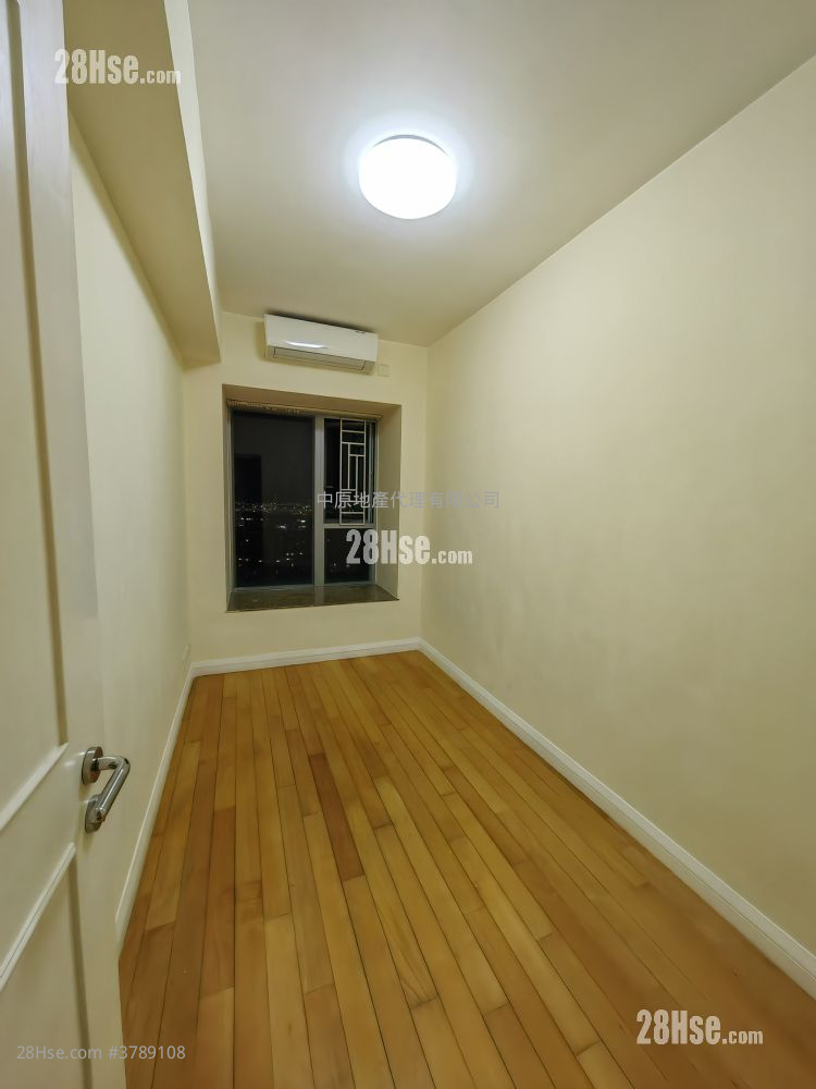 映湾园 租盘 987 平方尺