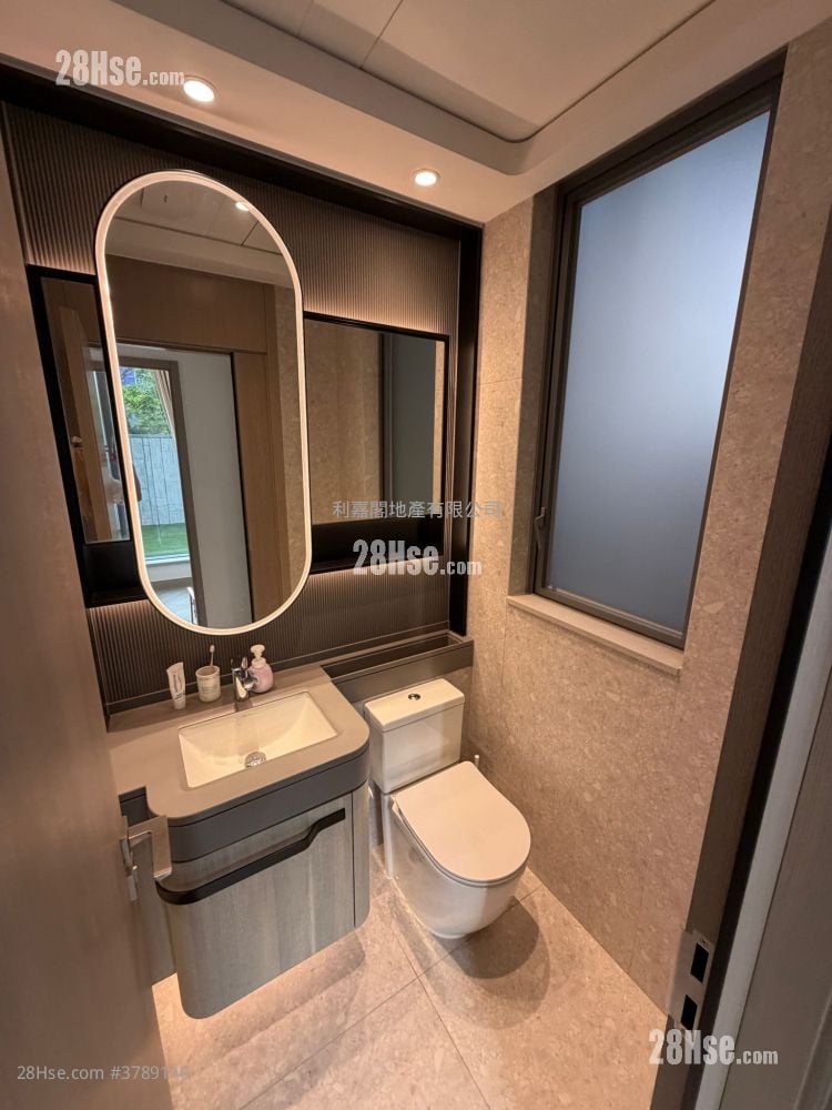 Sierra Sea 售盘 2 房 , 1 浴室 400 平方尺