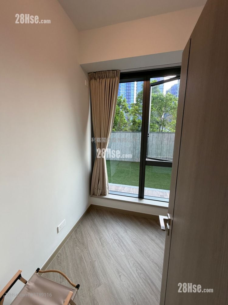 Sierra Sea 售盘 2 房 , 1 浴室 400 平方尺