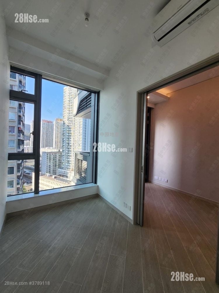 晓柏峰 售盘 1 房 , 1 浴室 305 平方尺