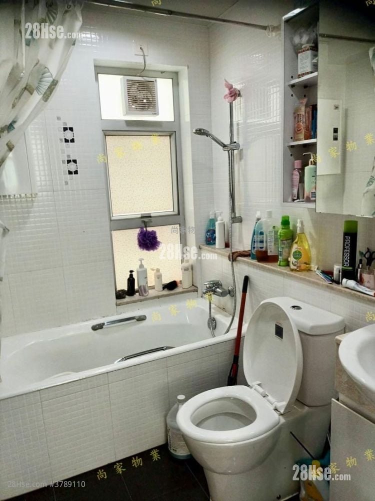 Village Sell 3 Bedrooms , 1 Bathroom 700 ft²