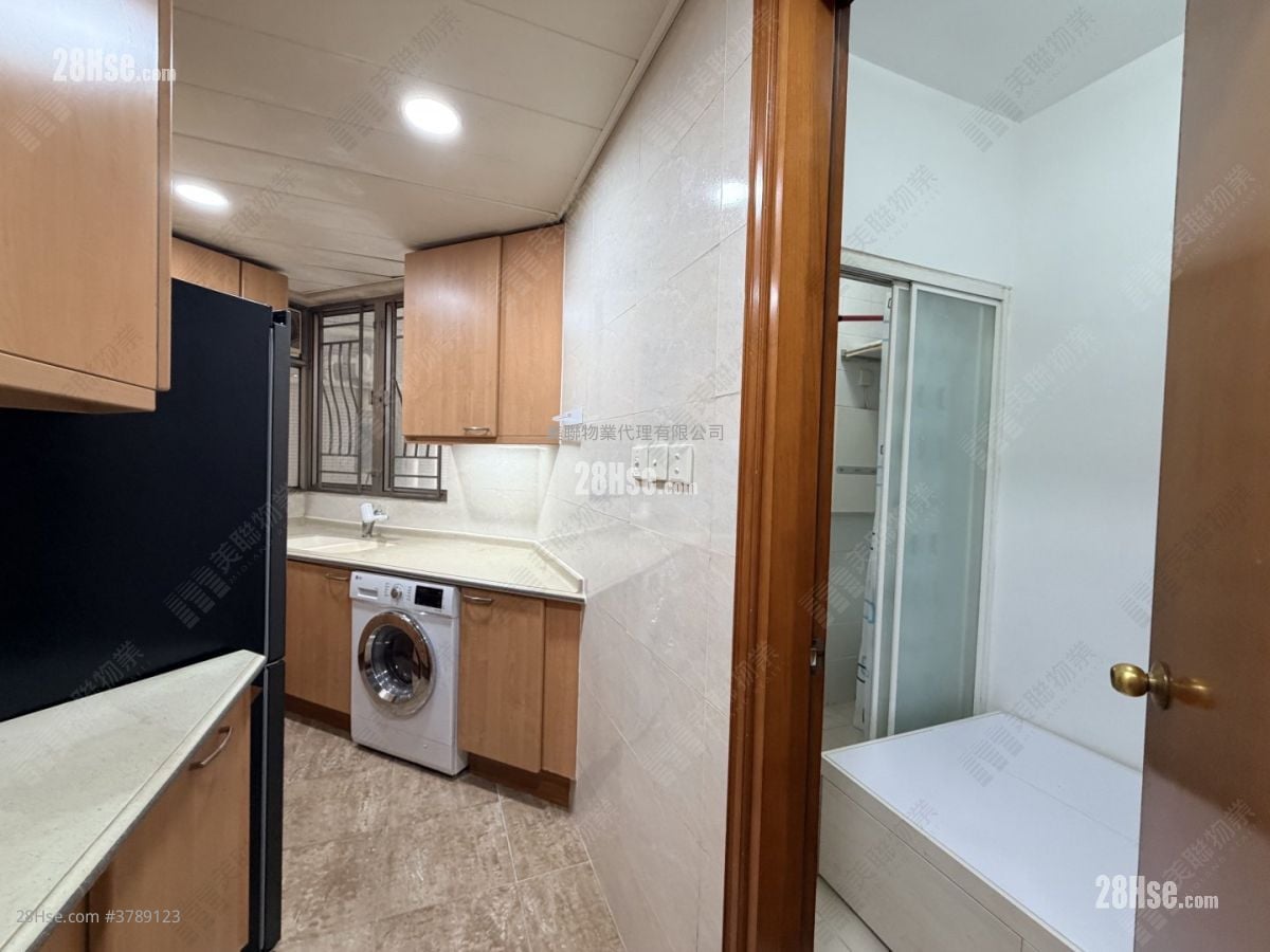 Sorrento Rental 3 Bedrooms , 2 Bathrooms 853 ft²