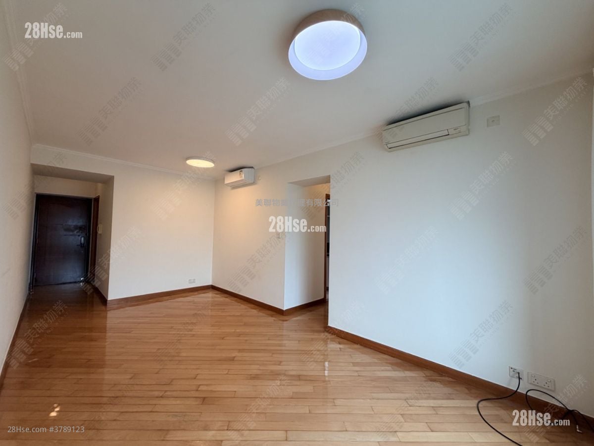 Sorrento Rental 3 Bedrooms , 2 Bathrooms 853 ft²