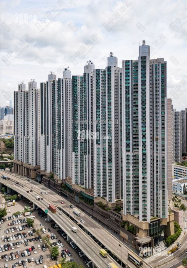 City Point Sell 3 Bedrooms , 2 Bathrooms 713 ft²