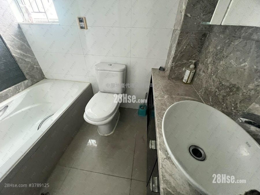 City Point Sell 3 Bedrooms , 2 Bathrooms 713 ft²