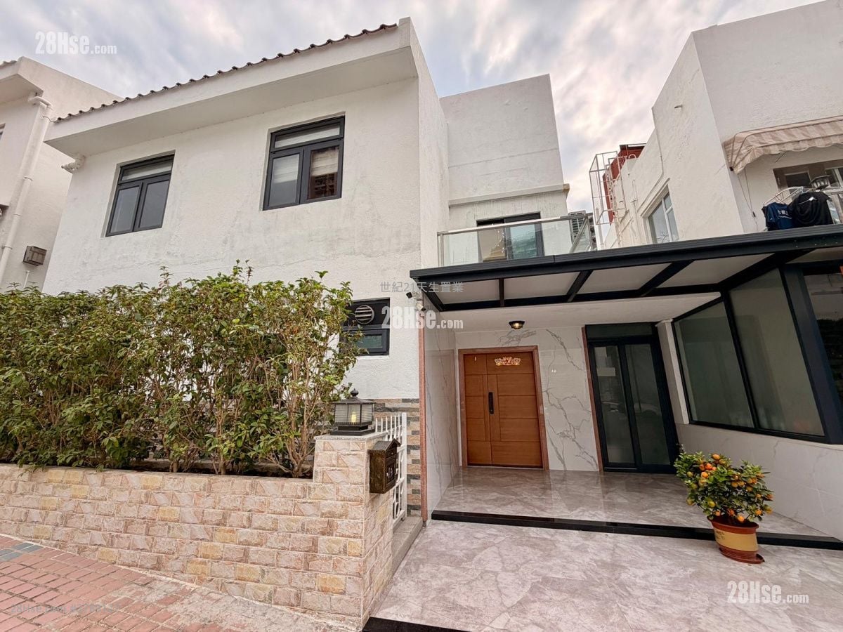 蒙地卡罗别墅 售盘 4 房 , 4 浴室 2,044 平方尺