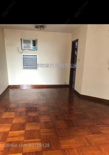 Sceneway Garden Sell 3 Bedrooms , 2 Bathrooms 720 ft²