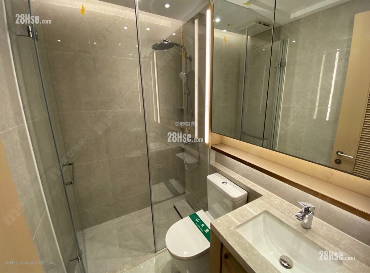 Crescent Green Sell 3 Bedrooms , 2 Bathrooms 916 ft²