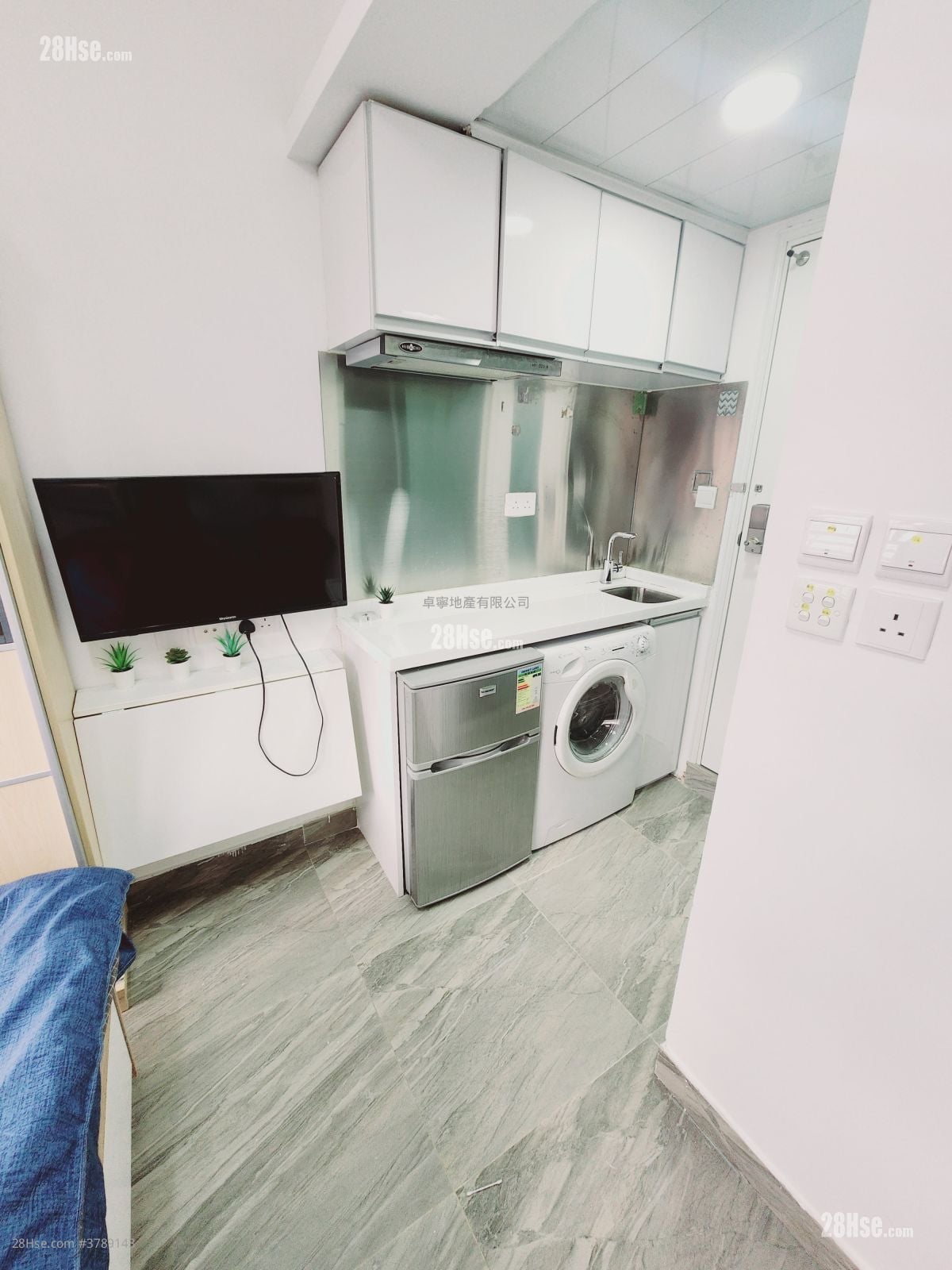 单幢楼房 租盘 140 平方尺