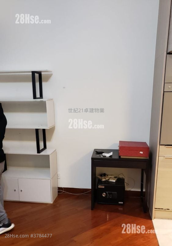 The Coronation Sell Studio , 1 Bathroom 323 ft²