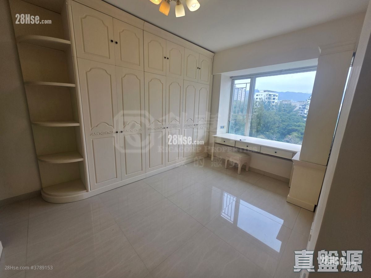 毕架山一号 租盘 3 房 , 2 浴室 1,130 平方尺