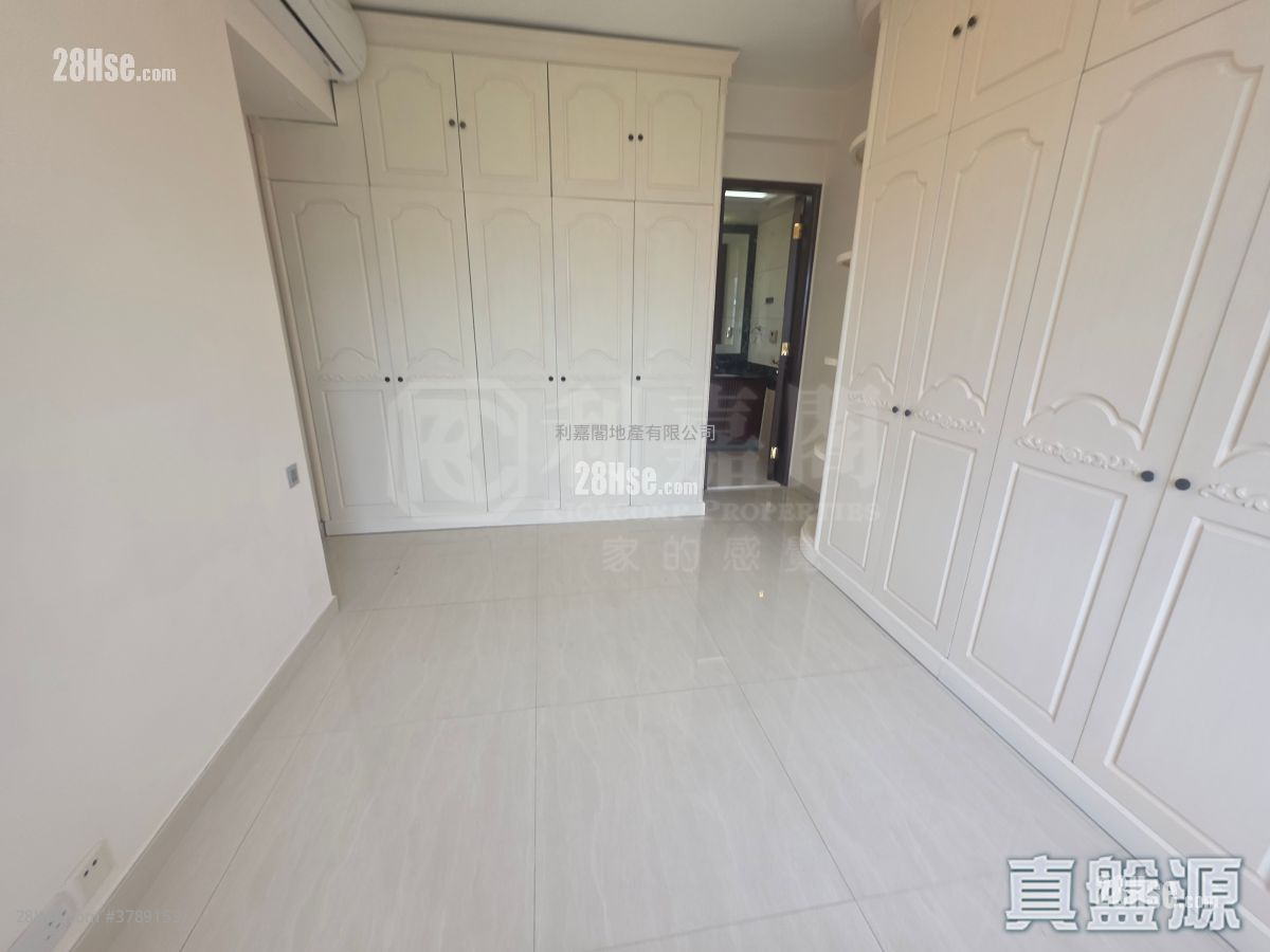 毕架山一号 租盘 3 房 , 2 浴室 1,130 平方尺