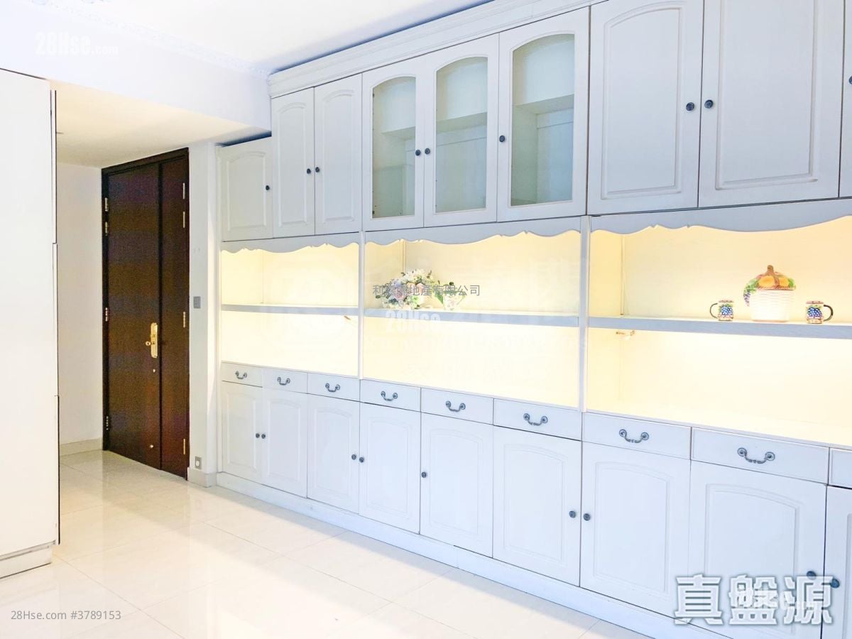 毕架山一号 租盘 3 房 , 2 浴室 1,130 平方尺