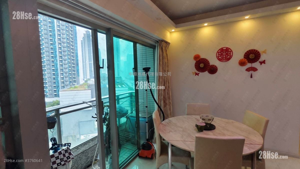 环宇海湾 售盘 4 房 , 3 浴室 854 平方尺