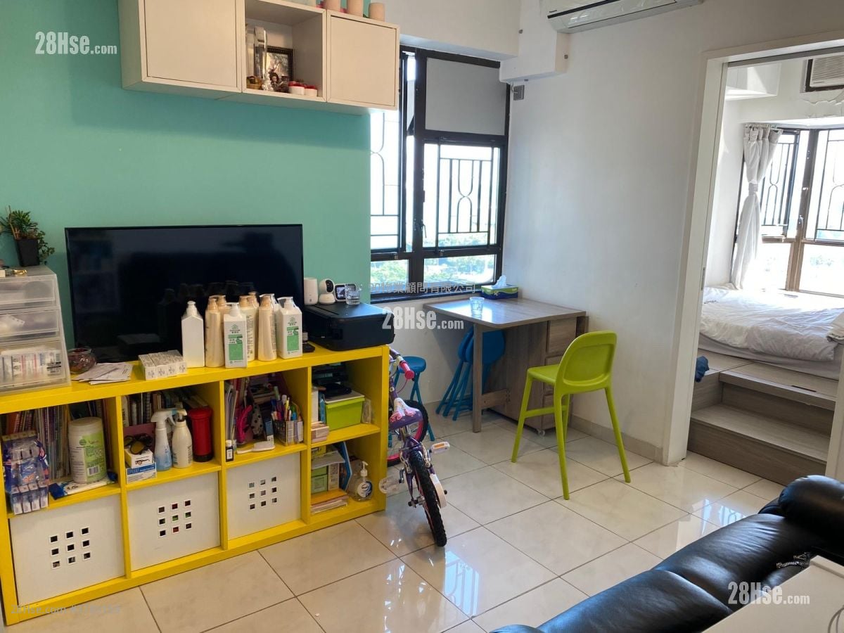 高乐花园 租盘 334 平方尺