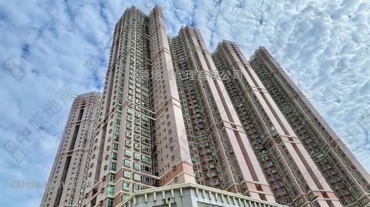 Discovery Park Sell 3 Bedrooms , 2 Bathrooms 682 ft²