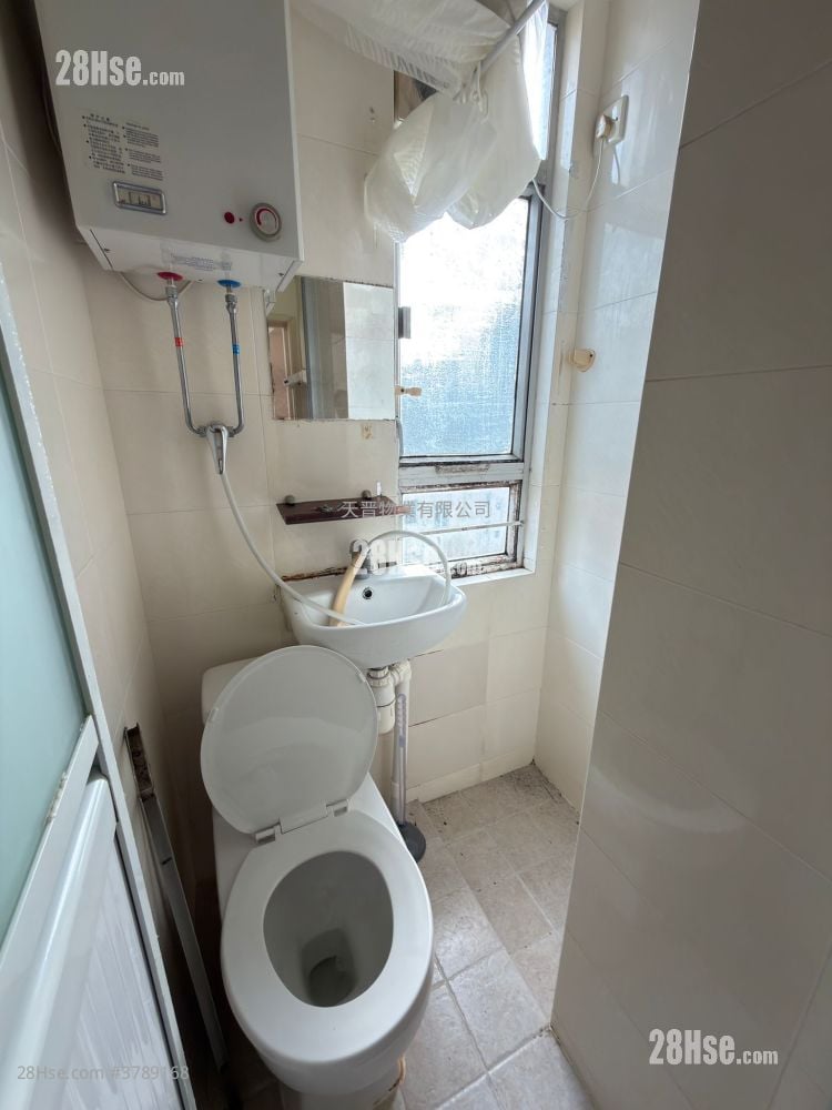 Ka Bo Mansion Sell 2 Bedrooms , 1 Bathroom 266 ft²