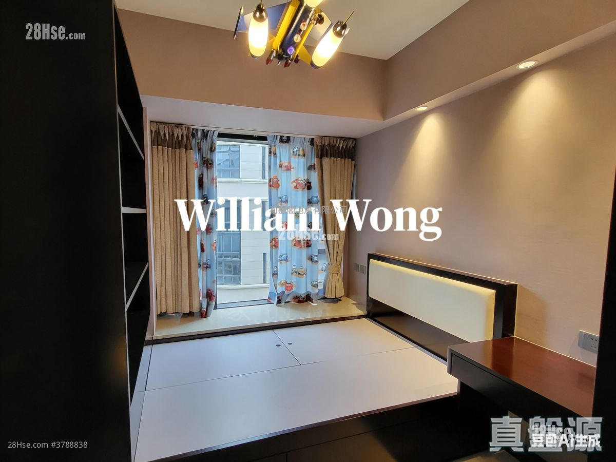 King's Park Hill Sell 2 Bedrooms , 2 Bathrooms 1,215 ft²