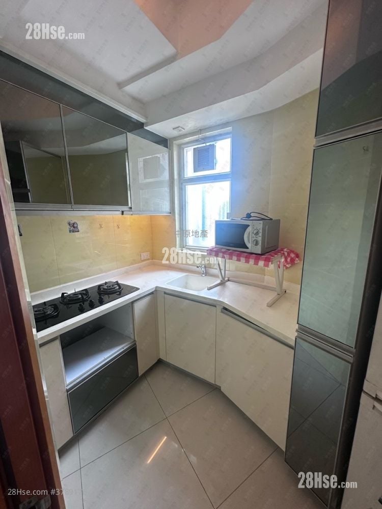 蓝天海岸 租盘 2 房 , 1 浴室 568 平方尺