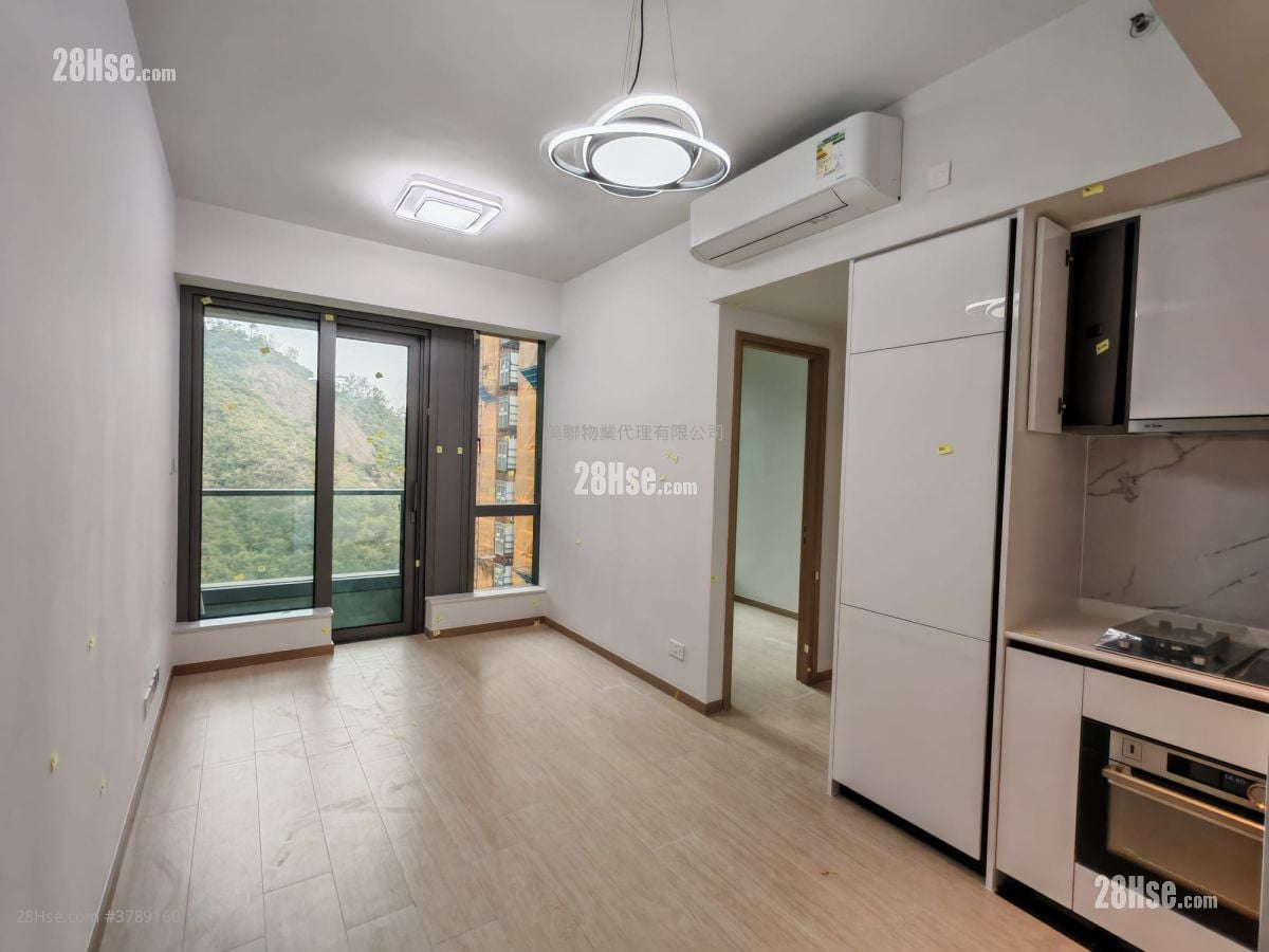 Chill Residence Rental 2 Bedrooms , 1 Bathroom 474 ft²