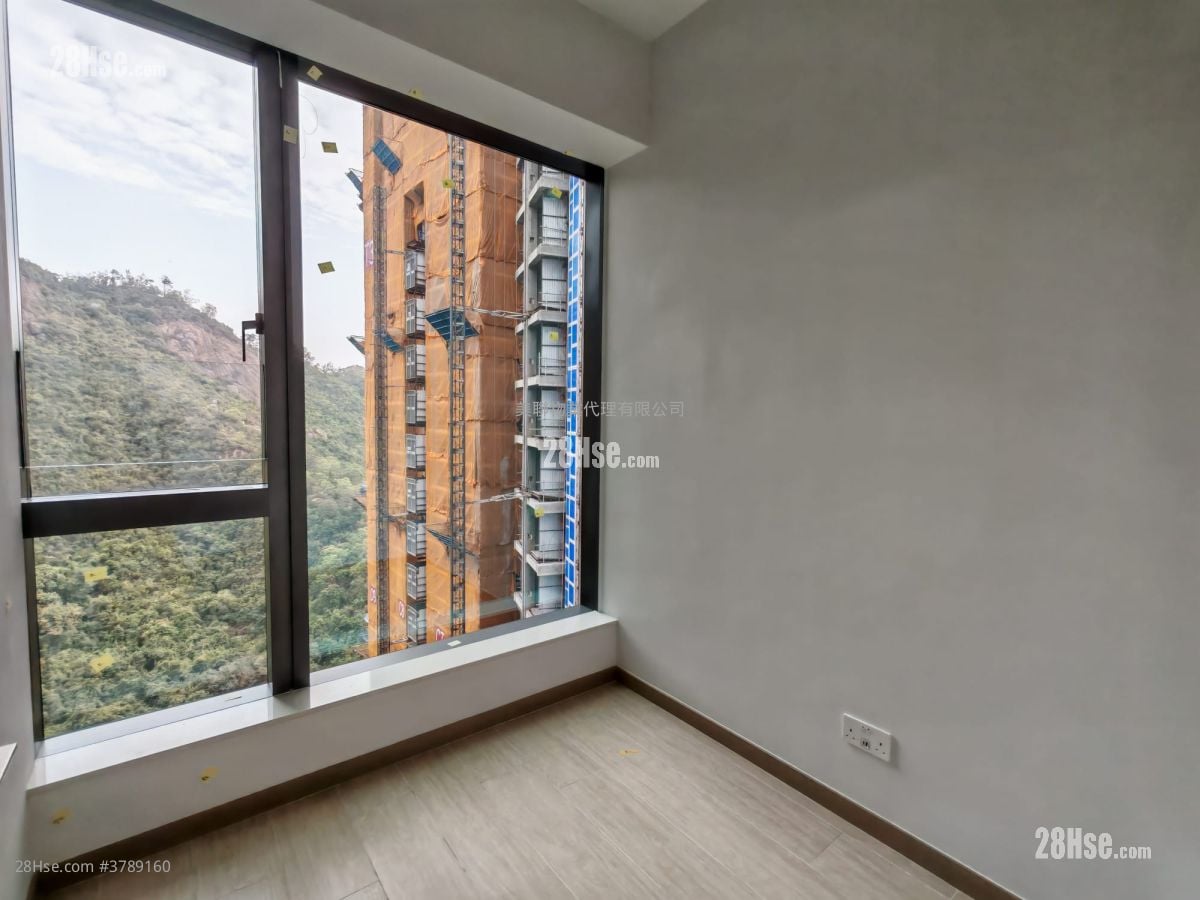 Chill Residence Rental 2 Bedrooms , 1 Bathroom 474 ft²