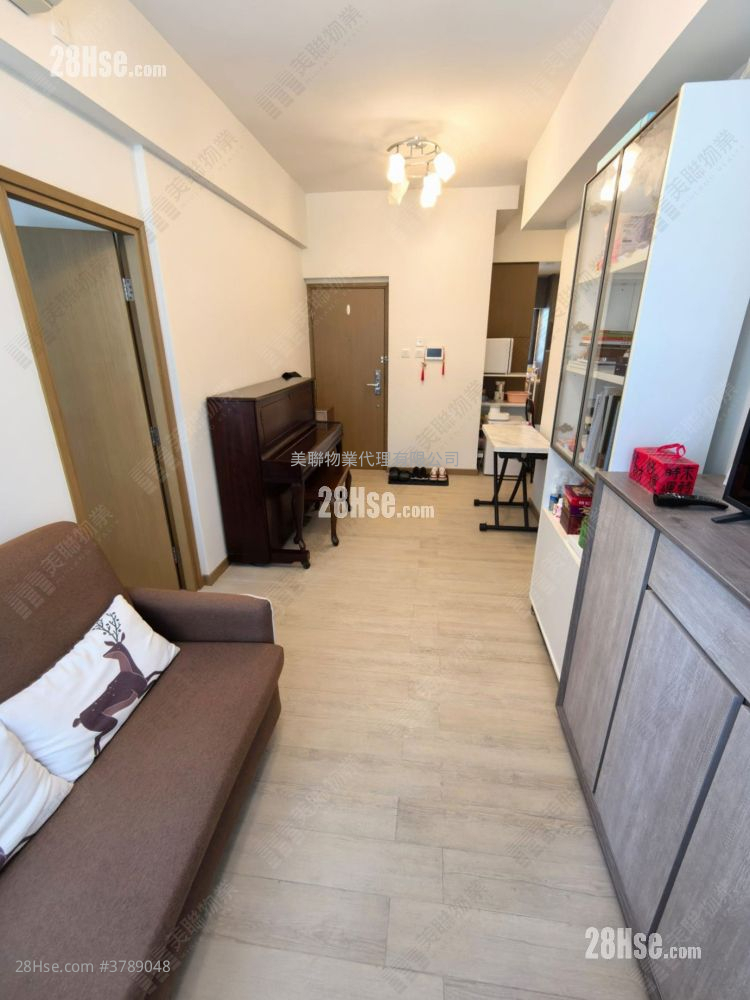 Astoria Crest Sell 2 Bedrooms 455 ft²