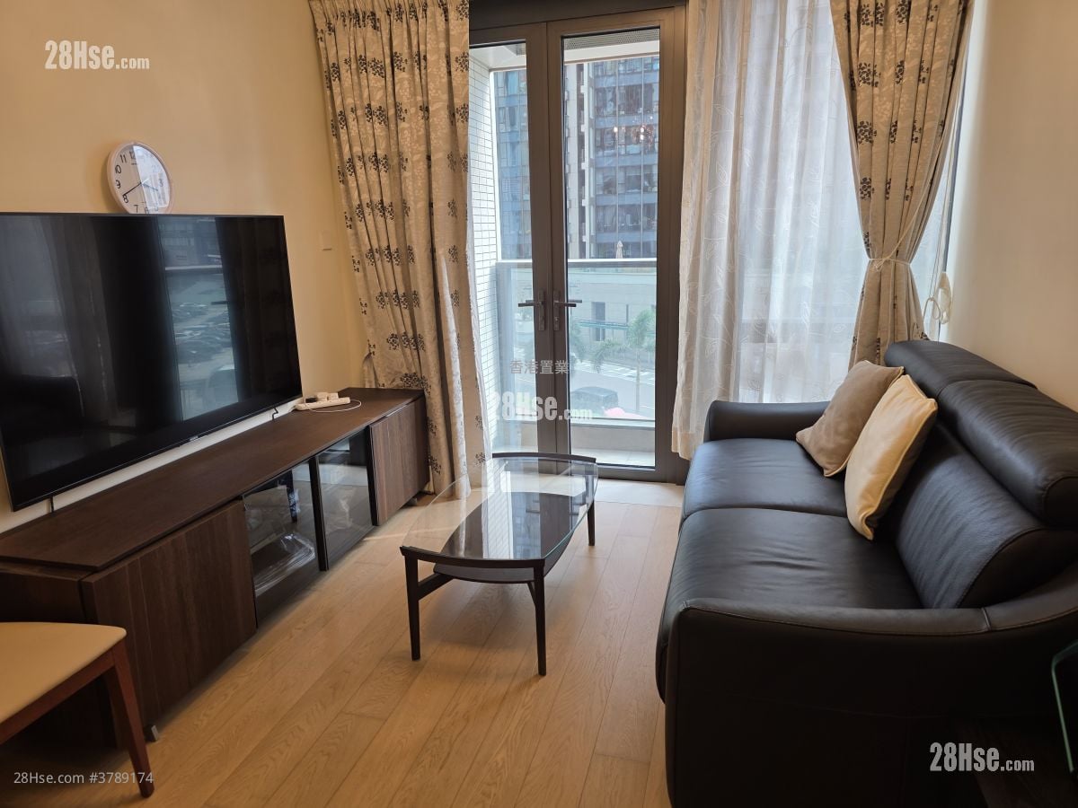 Mantin Heights Rental 2 Bedrooms , 1 Bathroom 609 ft²