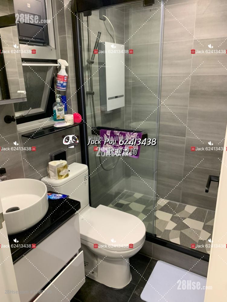 Paradise Square Sell 2 Bedrooms , 1 Bathroom 368 ft²