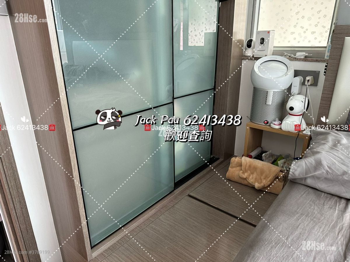 Paradise Square Sell 2 Bedrooms , 1 Bathroom 368 ft²