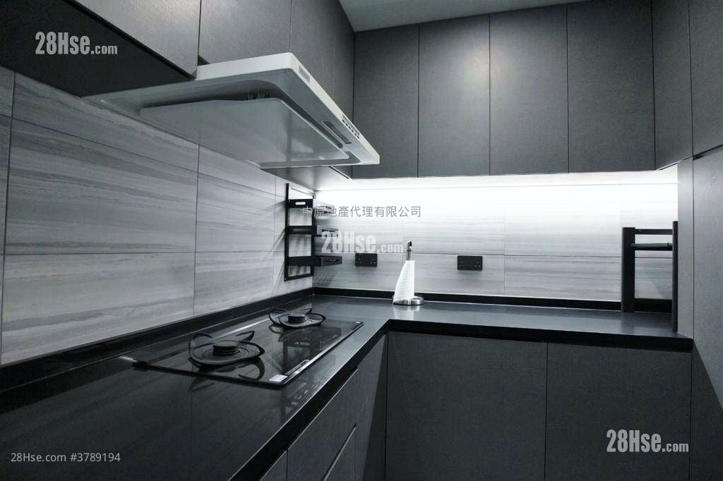 岚山 售盘 3 房 , 1 浴室 845 平方尺