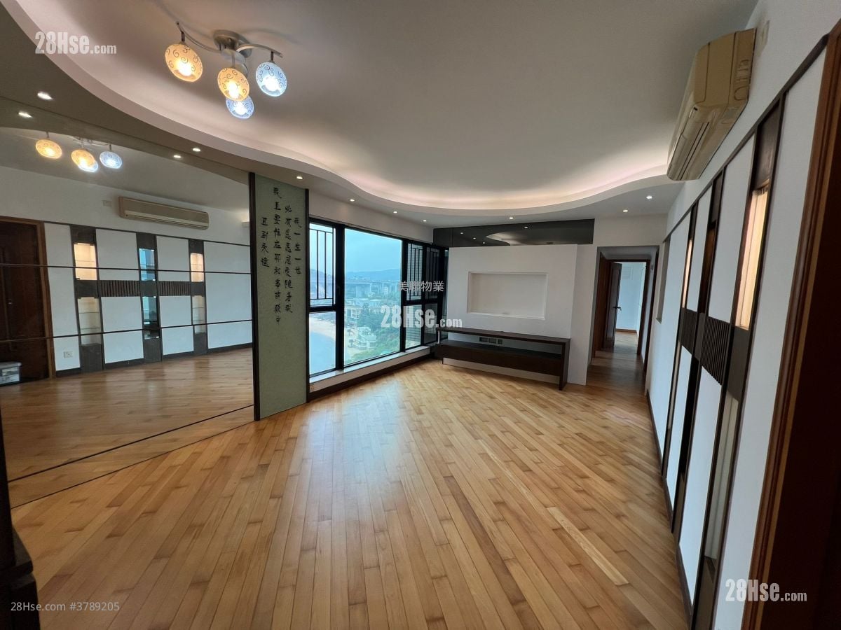 Park Island Sell 3 Bedrooms , 3 Bathrooms 834 ft²