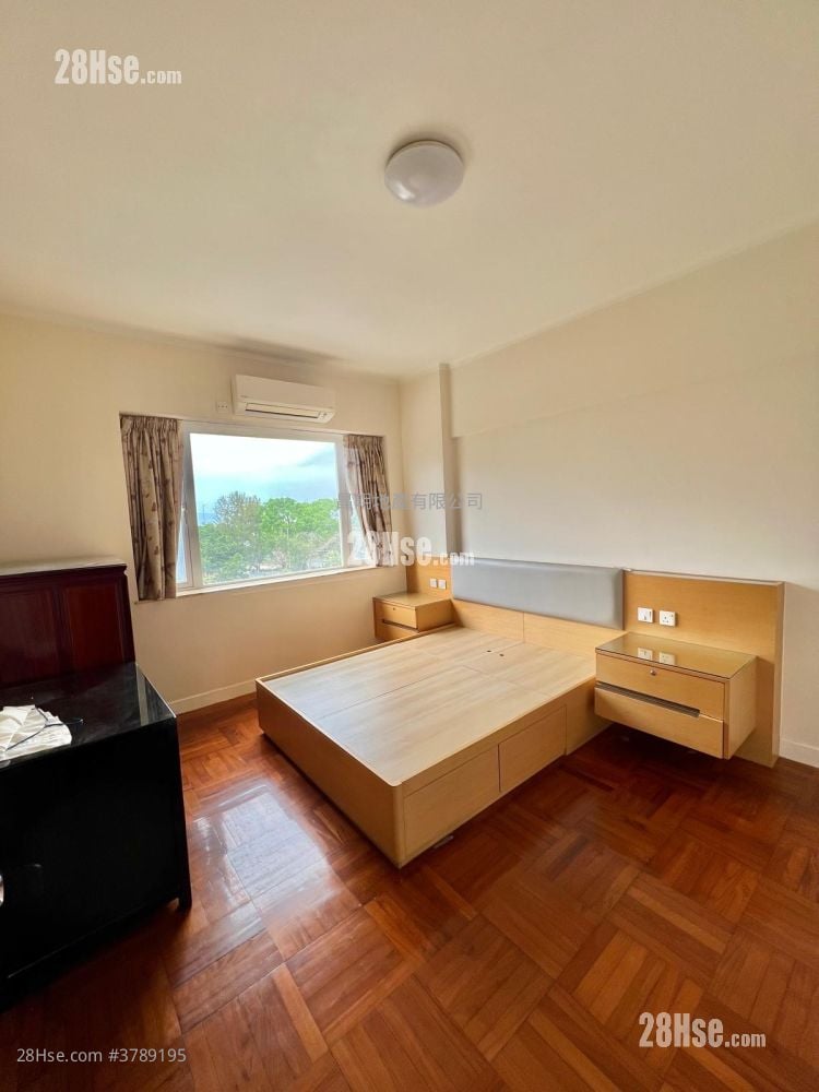 Victoria Court Sell 3 Bedrooms , 3 Bathrooms