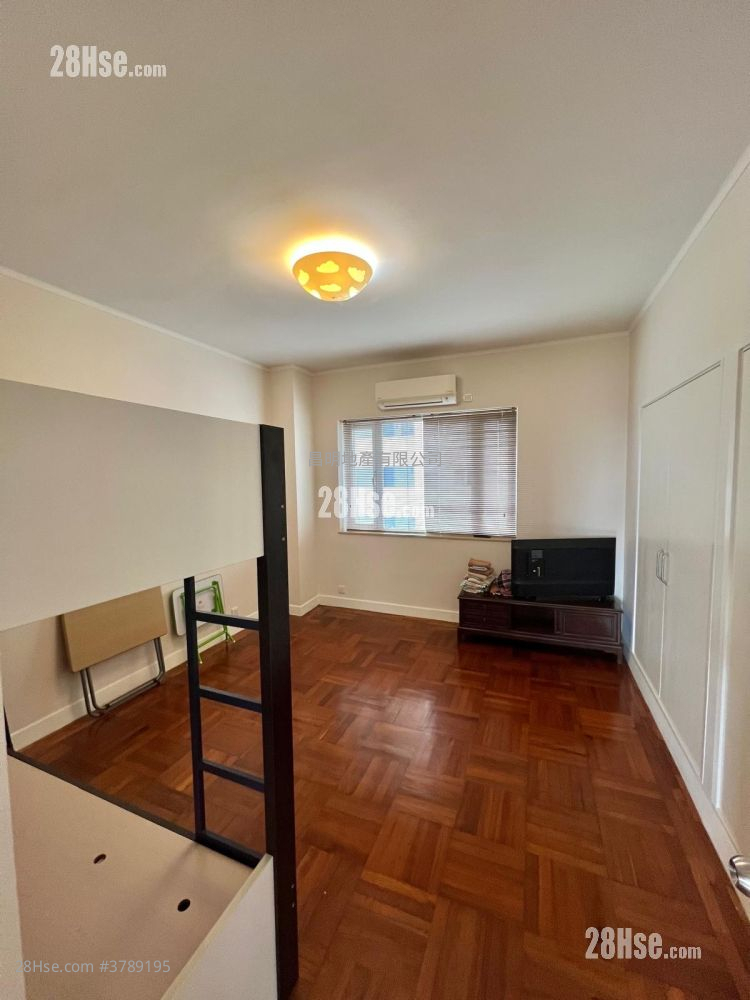 Victoria Court Sell 3 Bedrooms , 3 Bathrooms