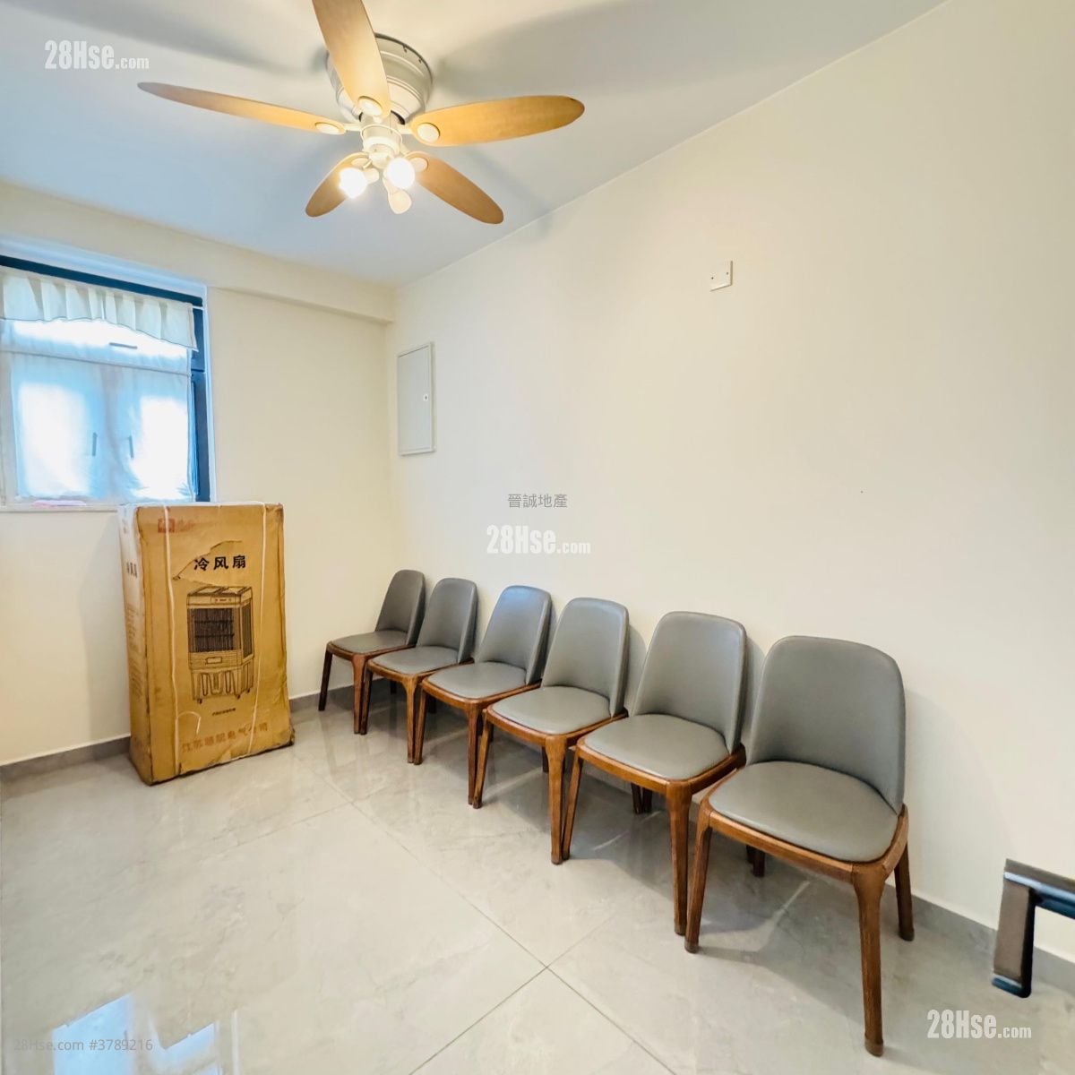 Monte Carlo Villas Sell 5+ Bedrooms , 4 Bathrooms 2,044 ft²