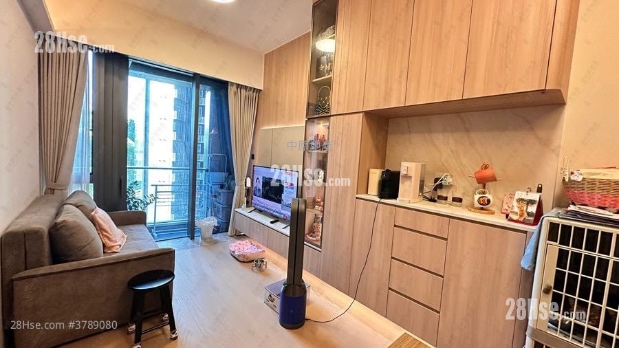 In One Sell 364 ft²