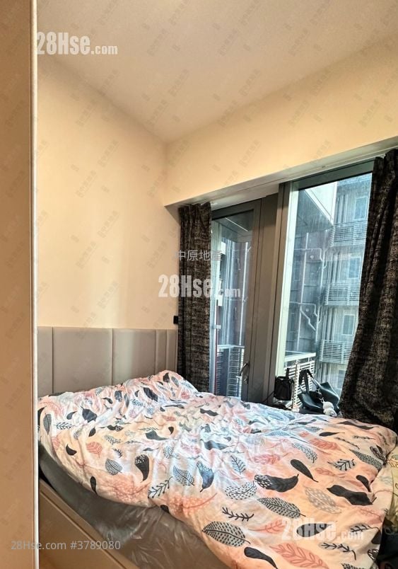 In One Sell 364 ft²