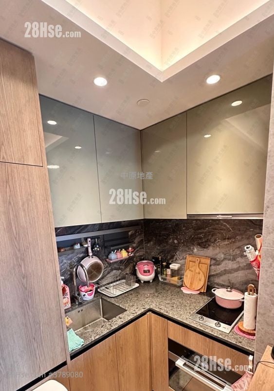 In One Sell 364 ft²