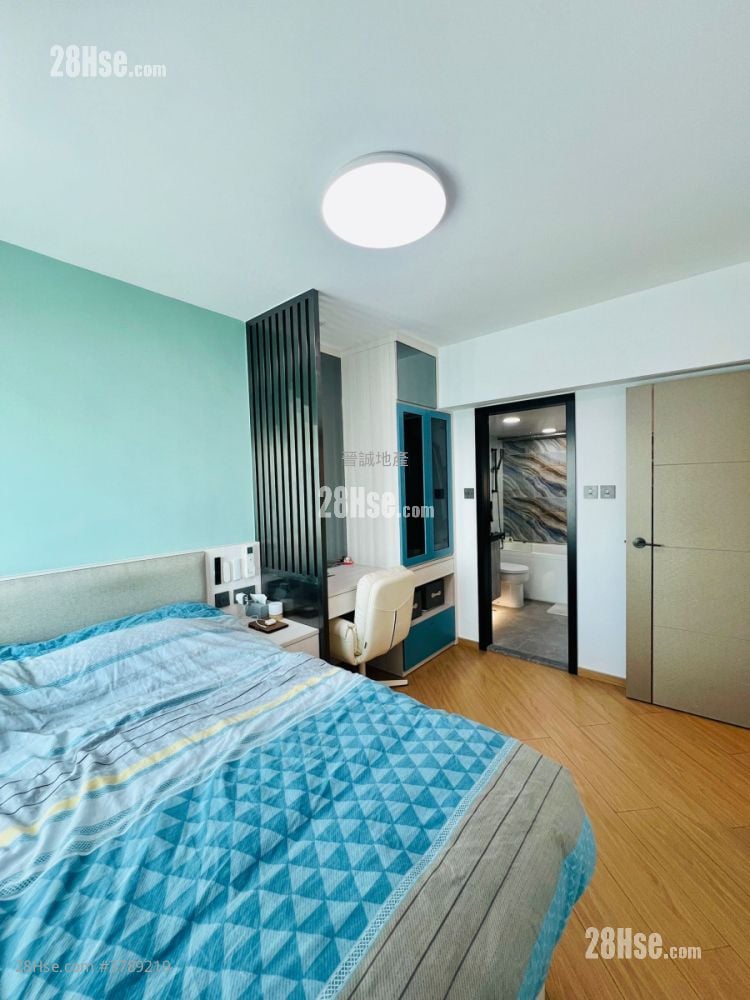 Tsing Yung Terrace Sell 3 Bedrooms , 2 Bathrooms 719 ft²
