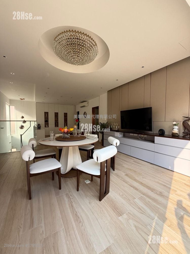 Sau Lai Garden Sell 5+ Bedrooms 2,655 ft²