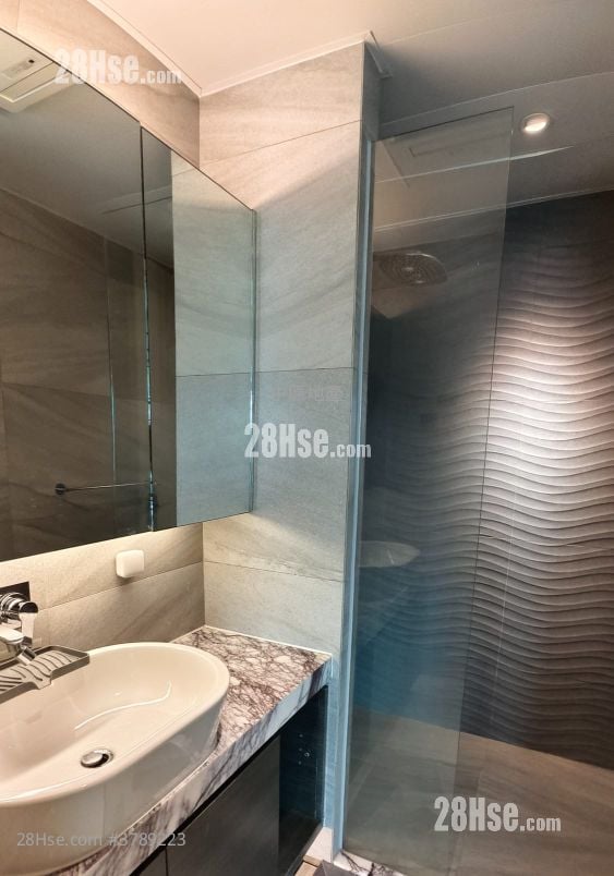 Celestial Heights Sell 3 Bedrooms 1,746 ft²