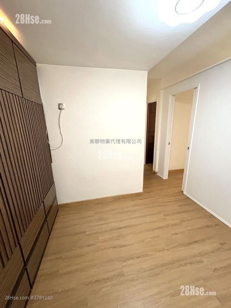 希尔顿中心 售盘 2 房 , 1 浴室 283 平方尺