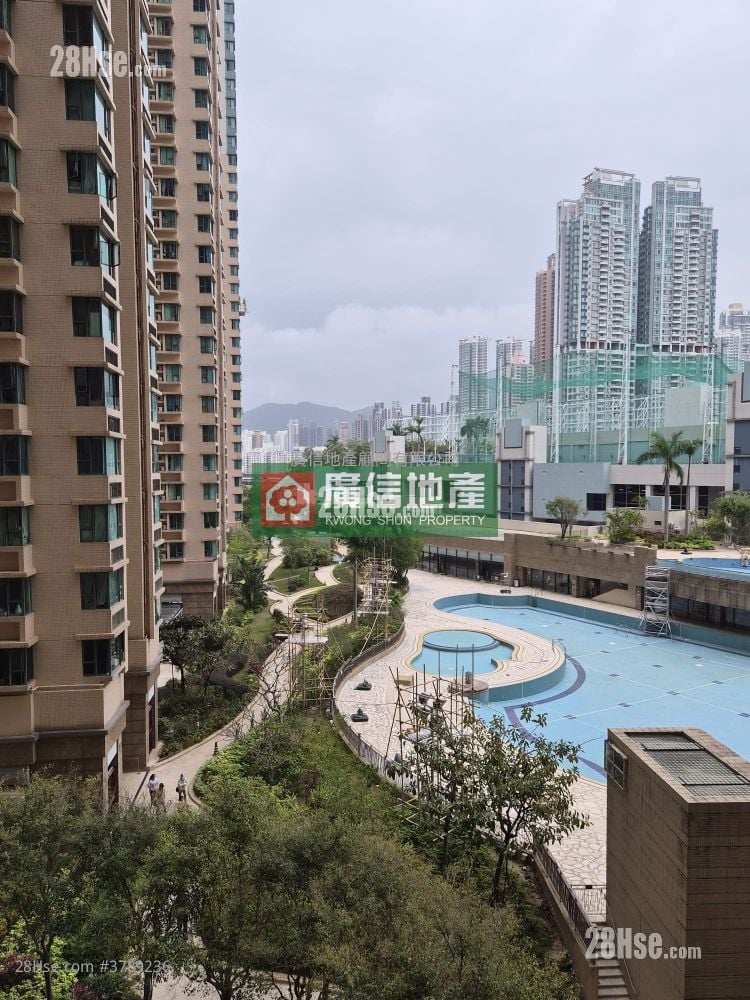 Island Harbourview Rental 2 Bedrooms , 1 Bathroom 459 ft²