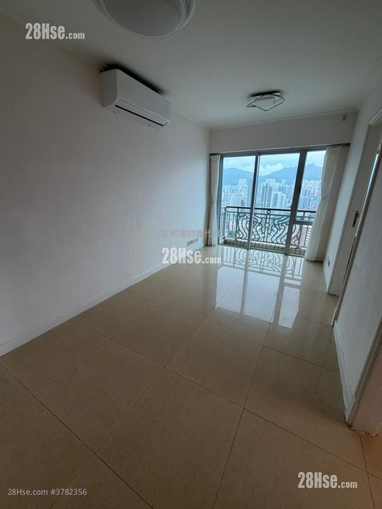 Sky Tower Rental 2 Bedrooms , 1 Bathroom 479 ft²