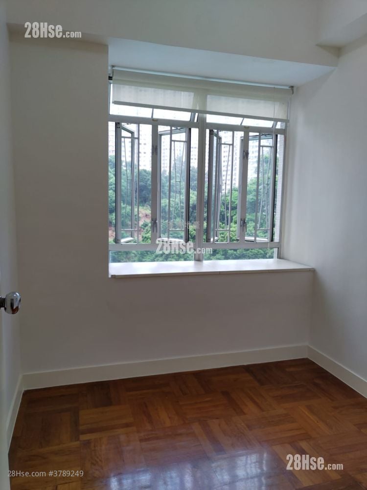 Kam Fung Garden Sell 1 Bathroom 340 ft²