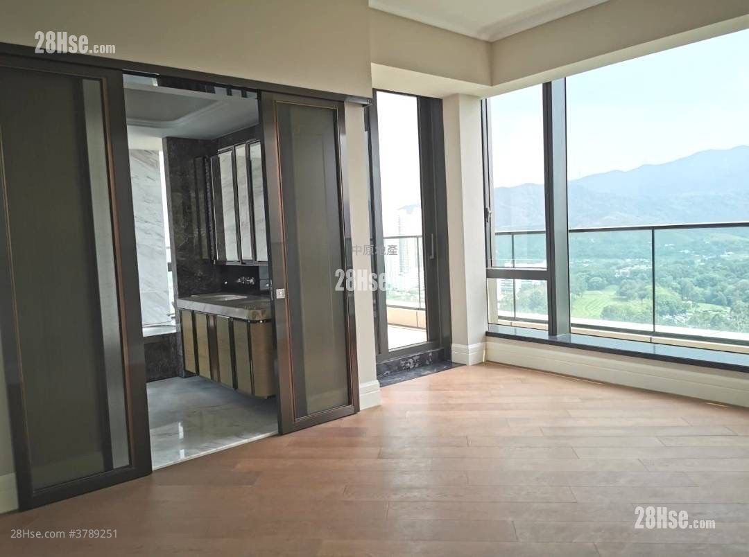 高尔夫御苑 售盘 4 房 , 3 浴室 1,607 平方尺